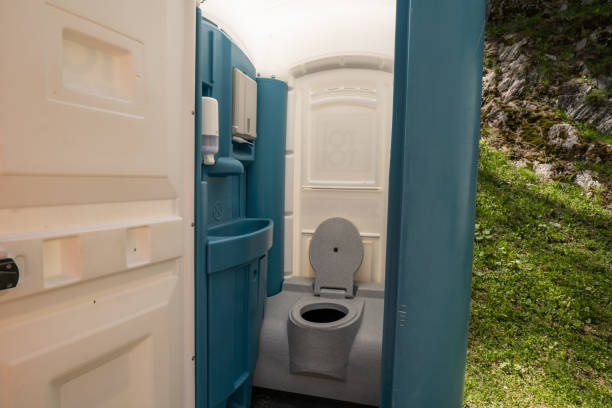 Portable Toilet Options We Offer in Vanceboro, NC