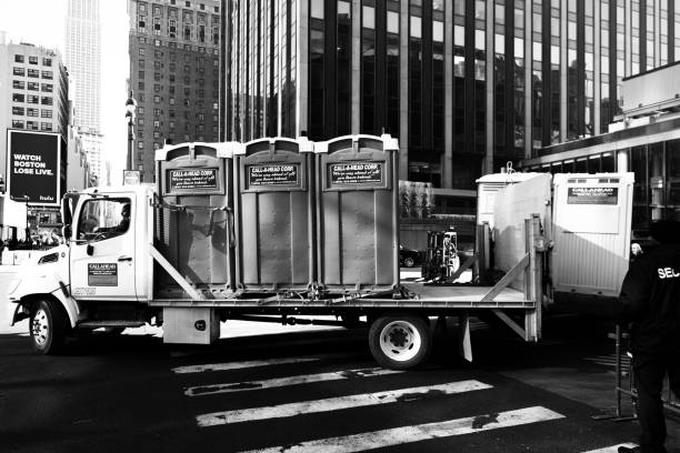 Best Portable restroom trailer rental  in Vaeboro, NC